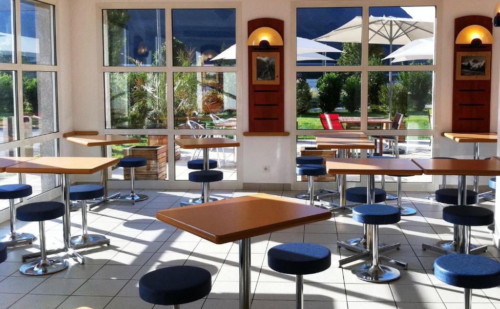 Ibis Budget Saint Jean De Maurienne Sainte-Marie-de-Cuines Exterior photo