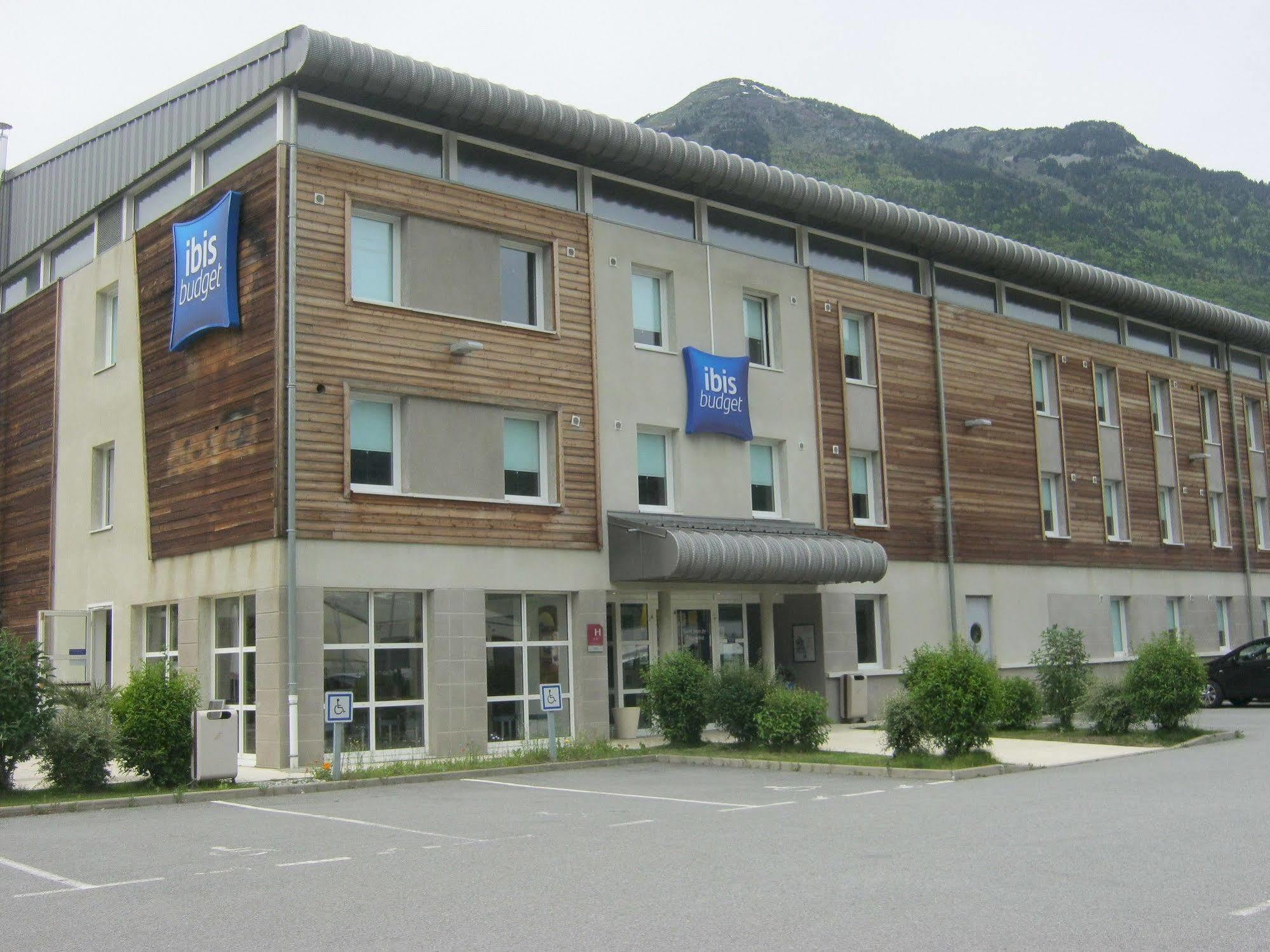 Ibis Budget Saint Jean De Maurienne Hotel Sainte-Marie-de-Cuines Exterior photo